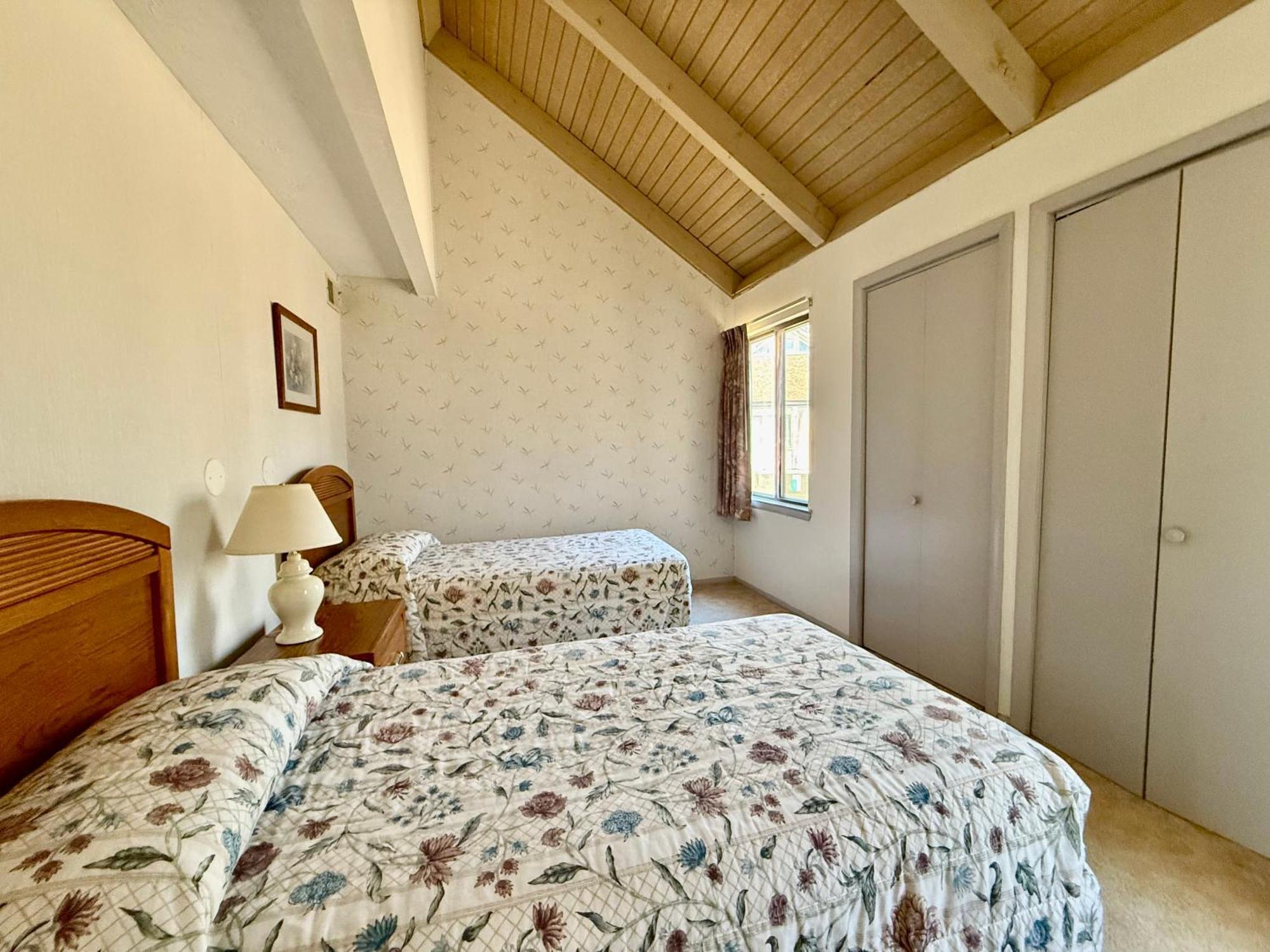 Eagle Village Resort ブッシュキル エクステリア 写真